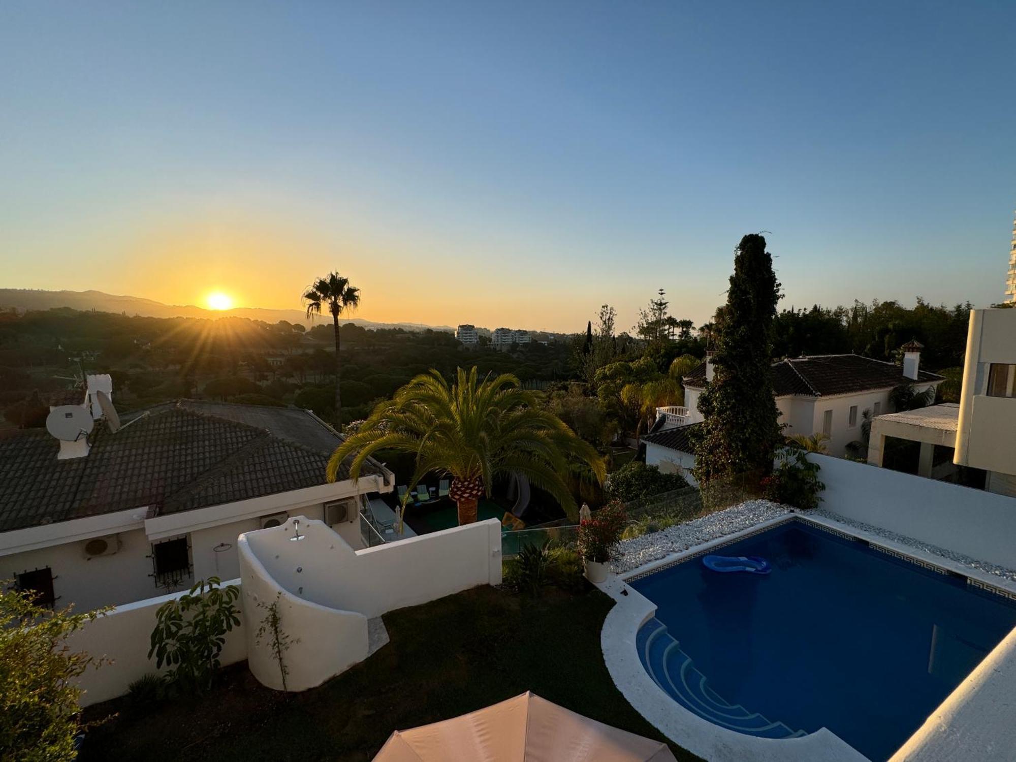 Aurora Boutique House - Only Adults Panzió Marbella Kültér fotó