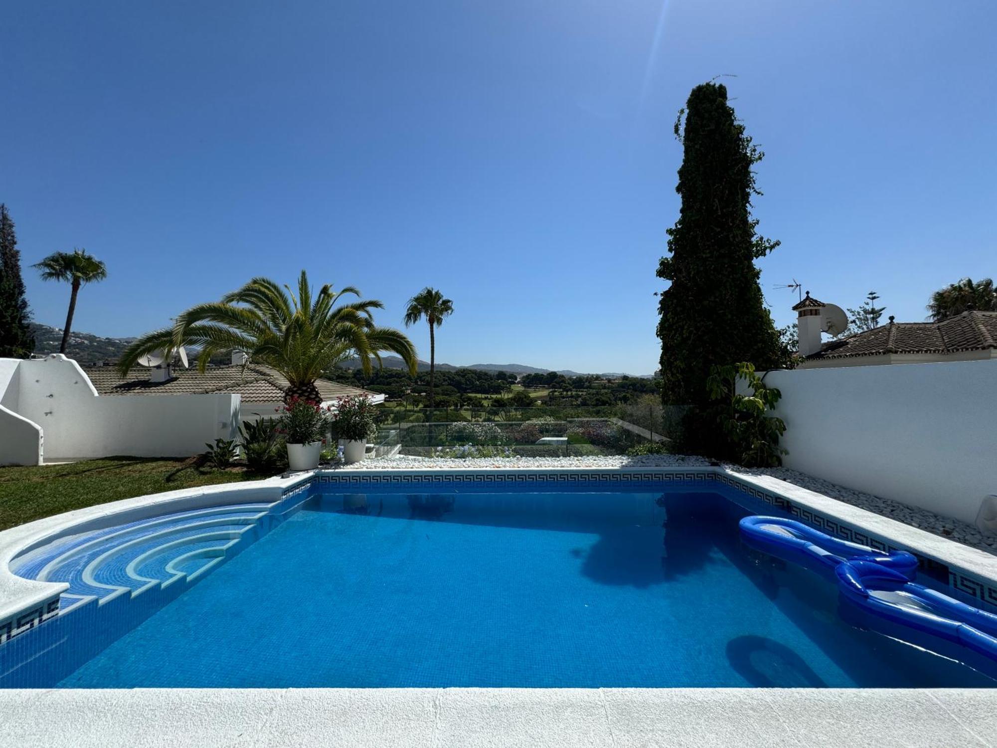 Aurora Boutique House - Only Adults Panzió Marbella Kültér fotó