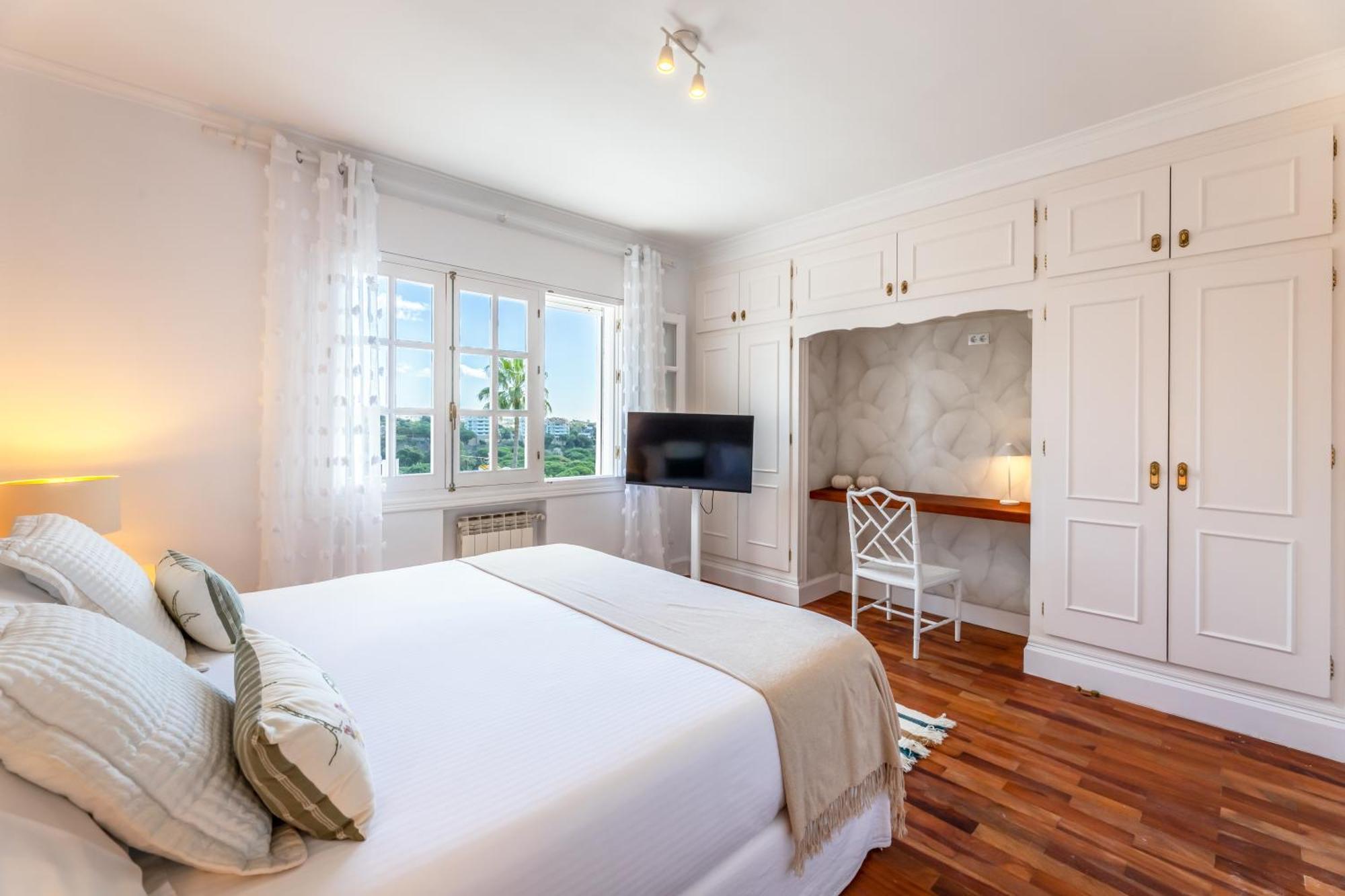 Aurora Boutique House - Only Adults Panzió Marbella Kültér fotó