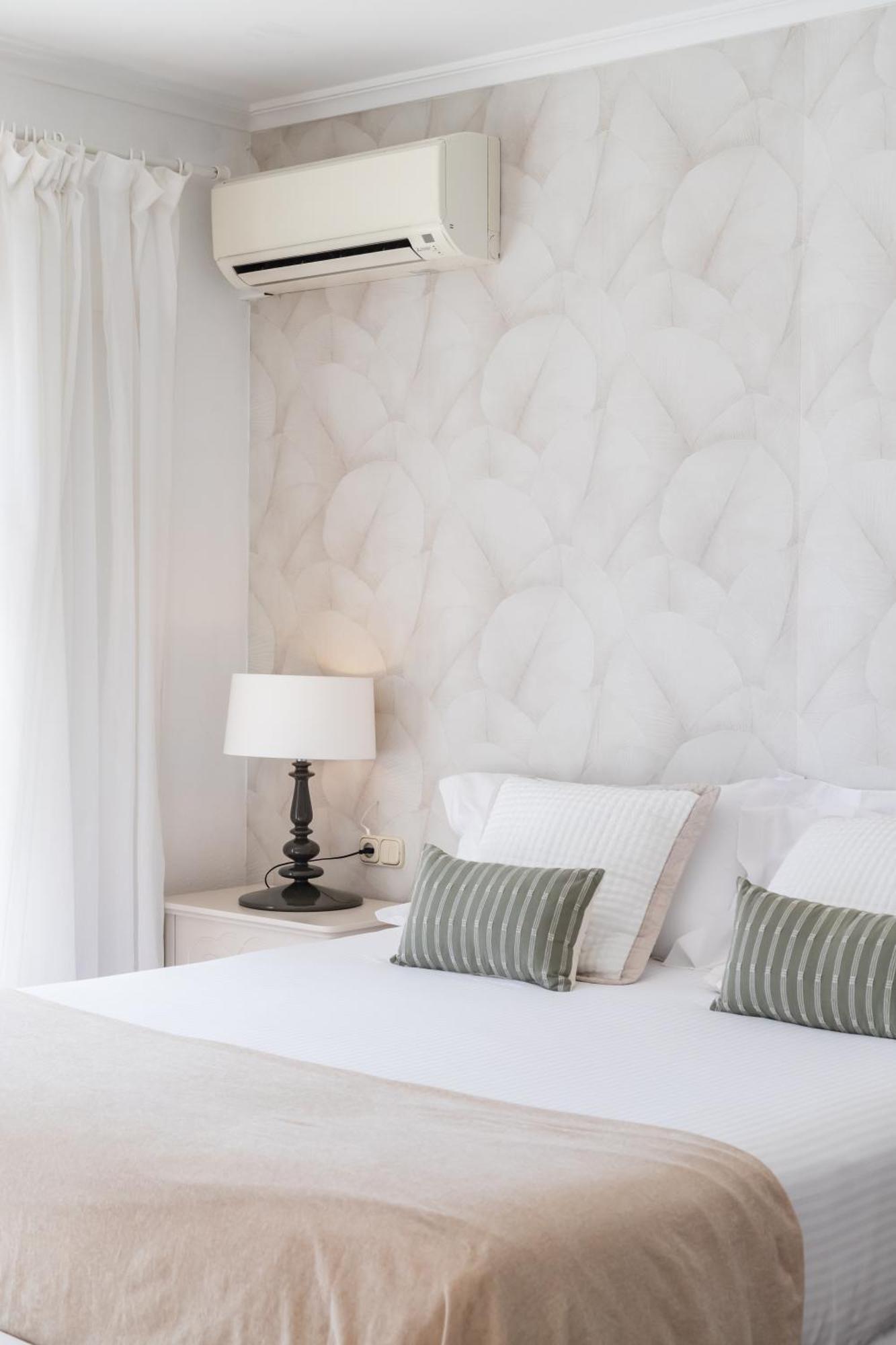 Aurora Boutique House - Only Adults Panzió Marbella Kültér fotó